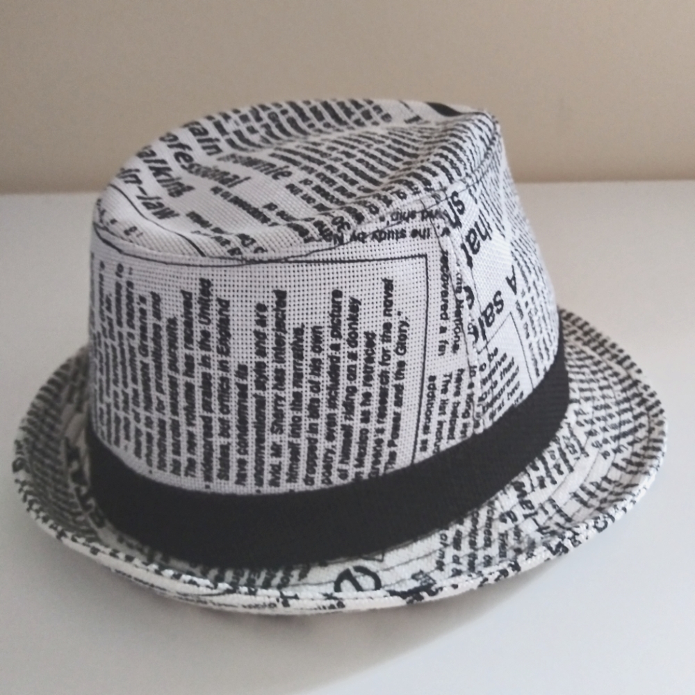 Unisex black & white Bucket summer hat XS